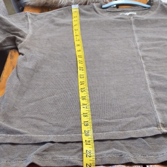 Madewell Taupe Knit Sweater Vintage Distressed Look Small Y2K Athleisure - Picture 12 of 12